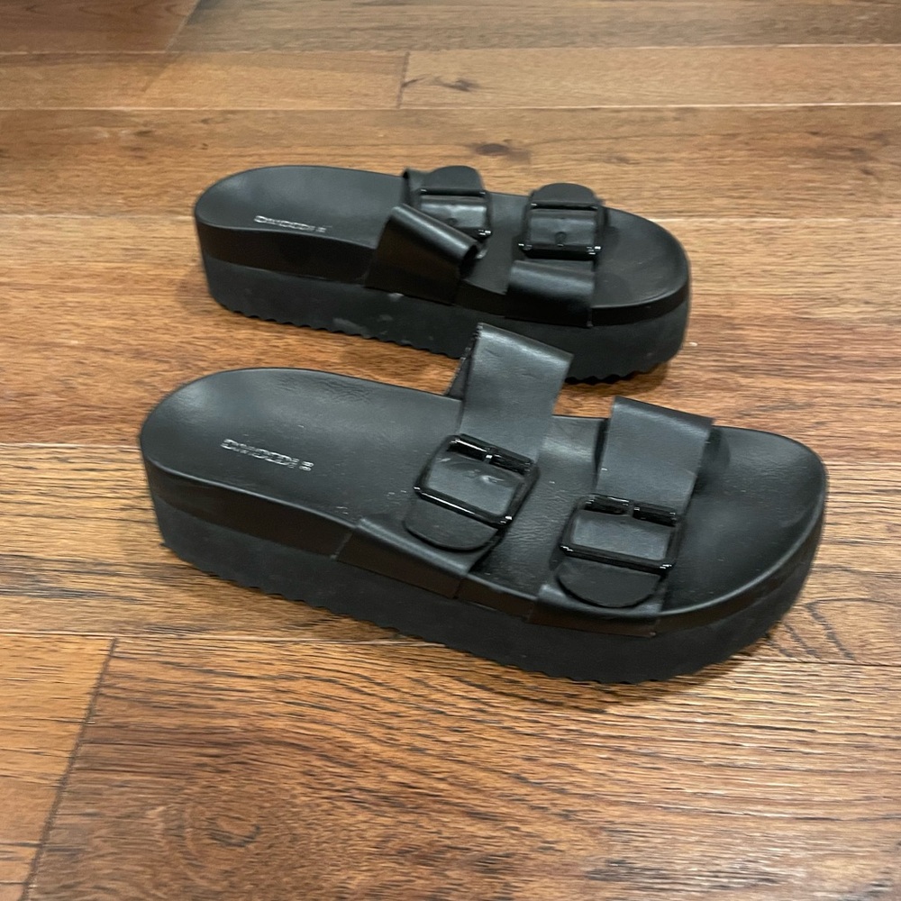 Platform Sandals - Picture 3 of 14